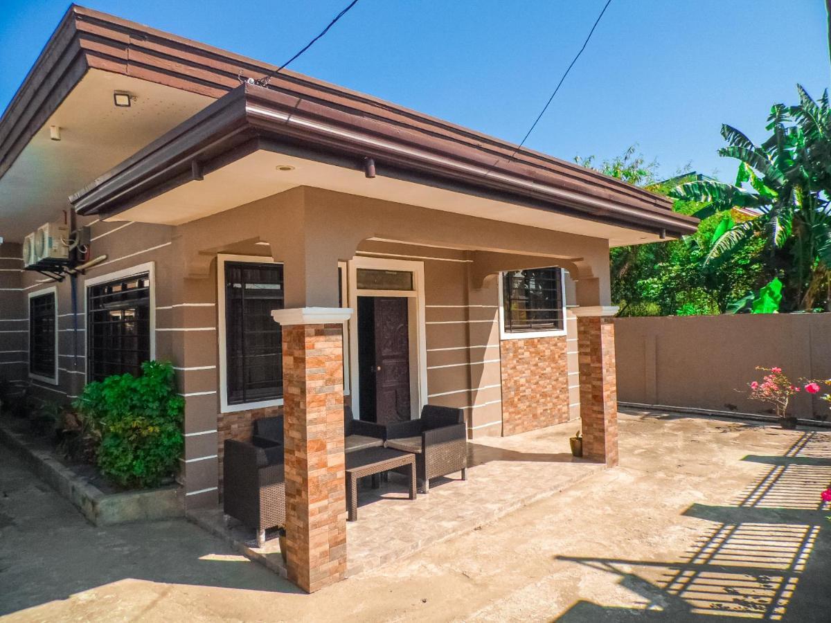 Casa Cecilia-Entire House Located Near 100 Islands Villa Alaminos Exterior foto